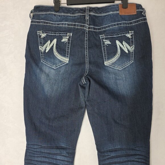 Maurices Womens Scarlett Straight Leg Jeans Blue Size  13/14 SHORT Indigo *Read* - Picture 5 of 16